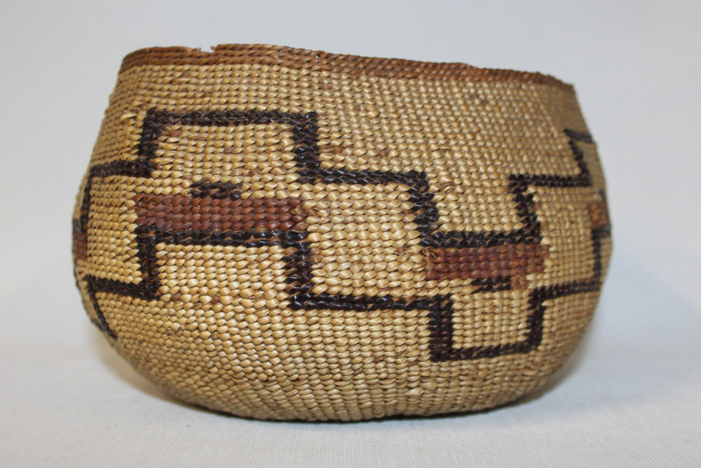 Native Basket : Vintage California Karuk Twined Basketry Bowl #406