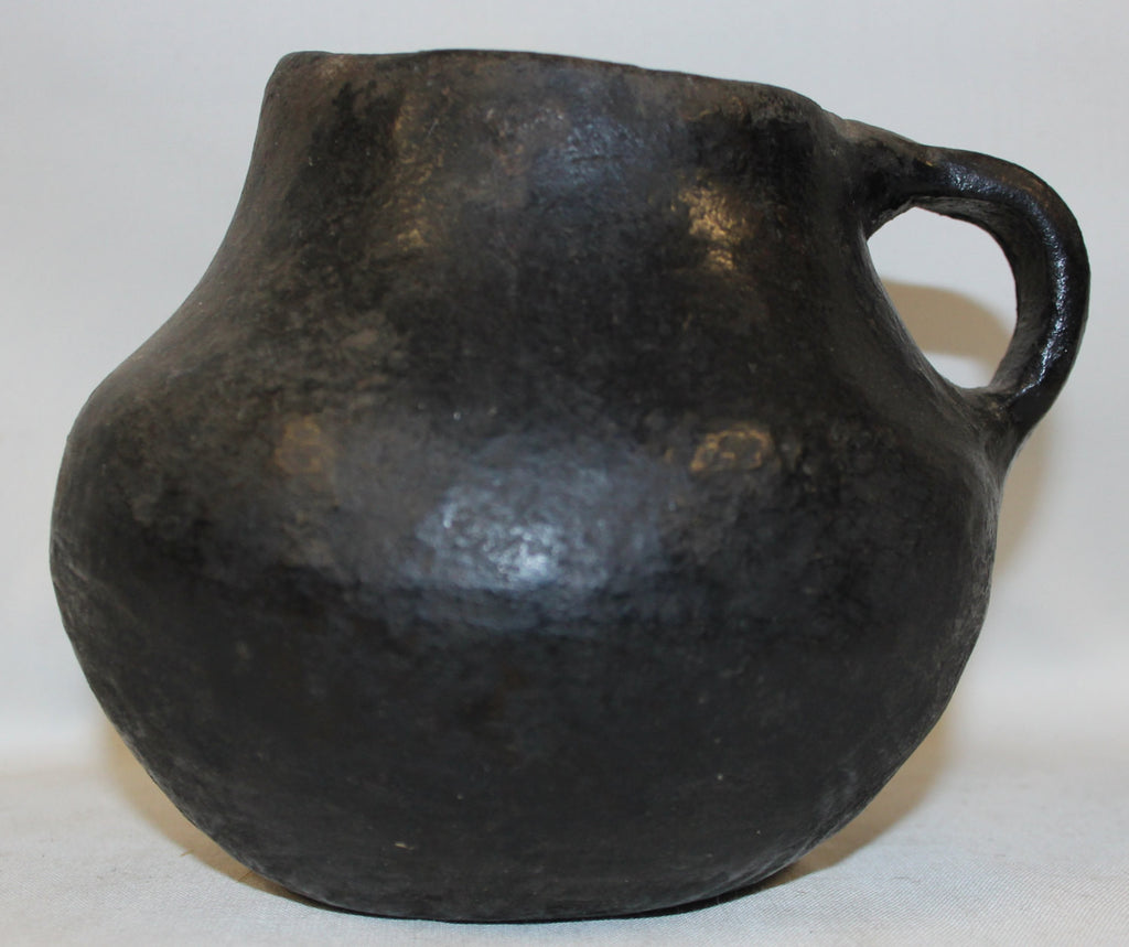 Antique Pottery : Very Good Pre-Columbian Mapuche Pottery Pitcher From the Teno Area of Ecuador #374