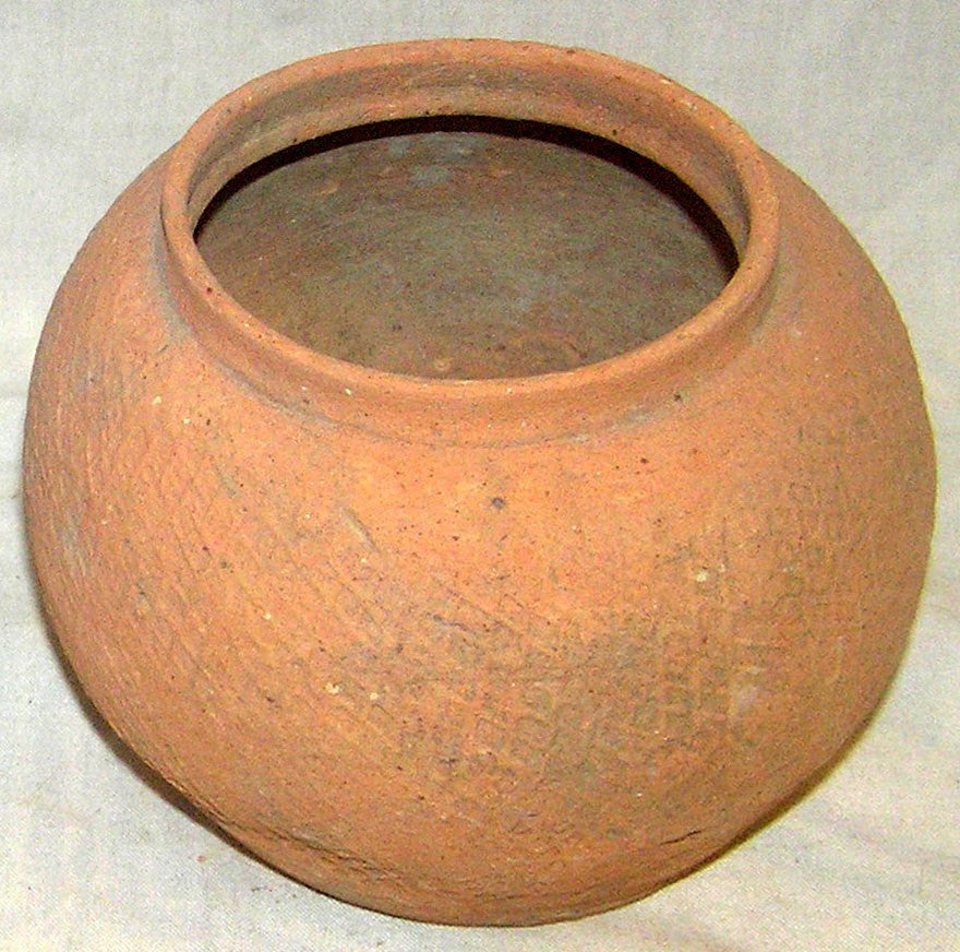 Terra Cotta : Two Fine Terra Cotta Dong Son Culture Jars from Northern Vietnam 400 BC to 100 BC #395