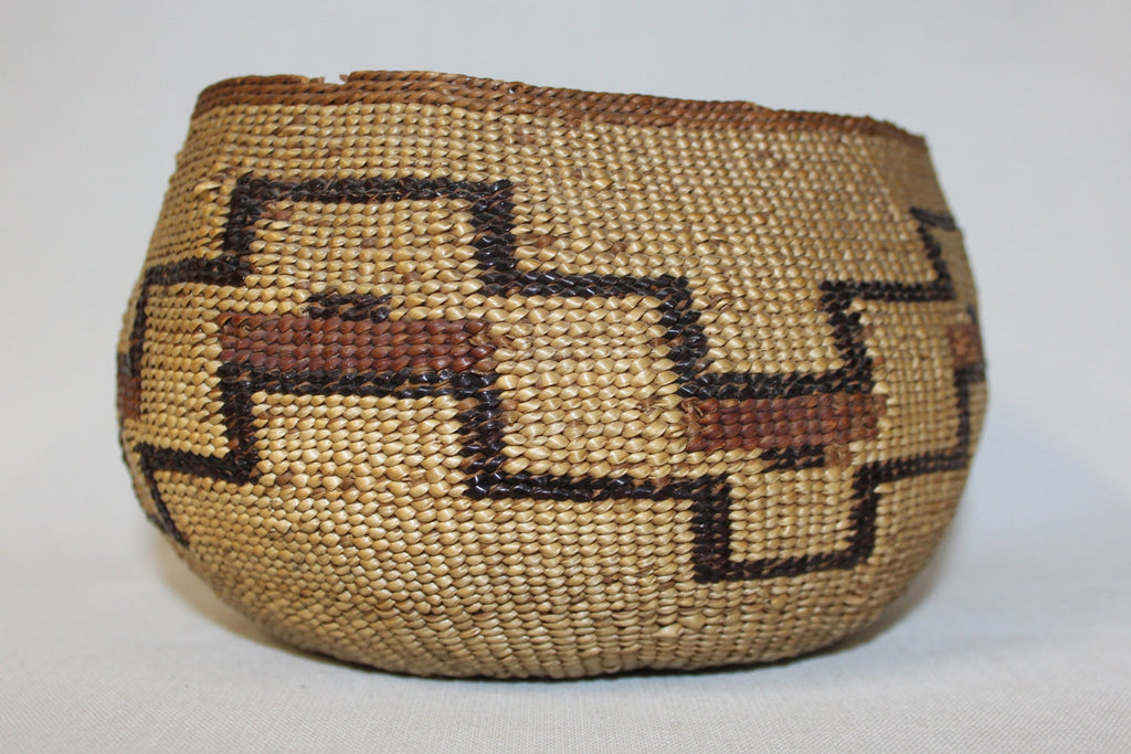 Native Basket : Vintage California  Karuk Twined Basketry Bowl #406