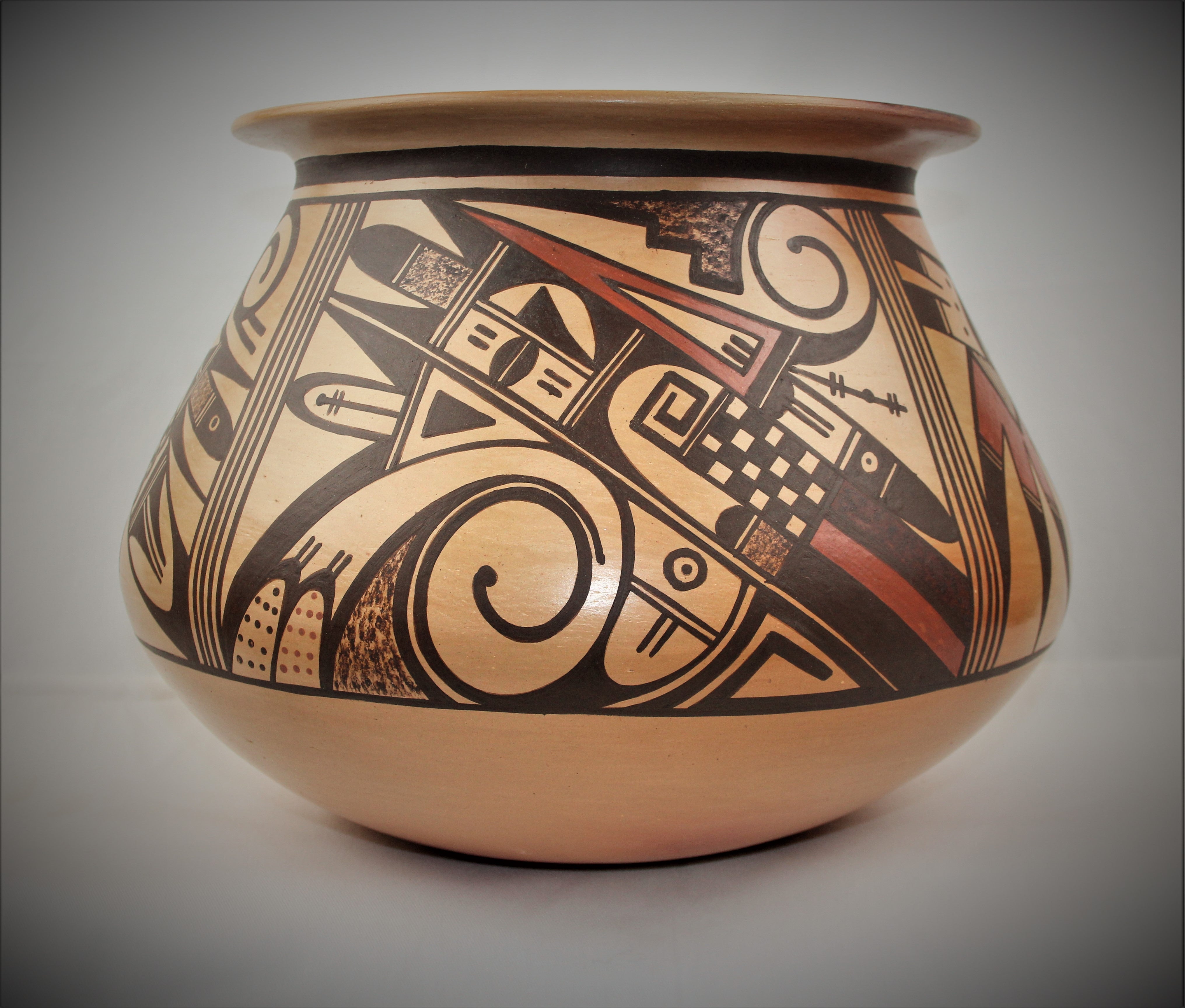 Native American, Extraordinary Large Traditional Hopi Polychrome Potte
