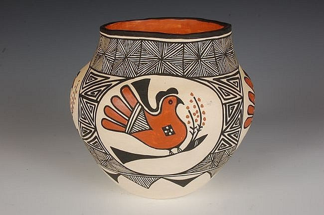 Pottery Vase : Acoma Pottery Vase with Bird, by H. Miller #8