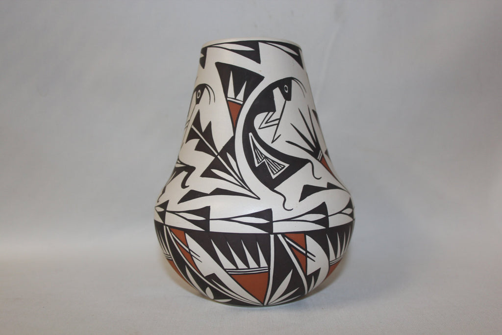 American Indian Pottery : Native American Acoma Pottery Jar by B.L. Cerno #73