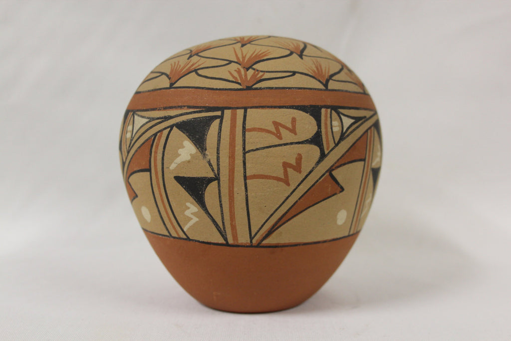 Seed Jar : Native American Jemez pueblo Polychrome Pottery Seed Jar, signed by Jo Toya #122