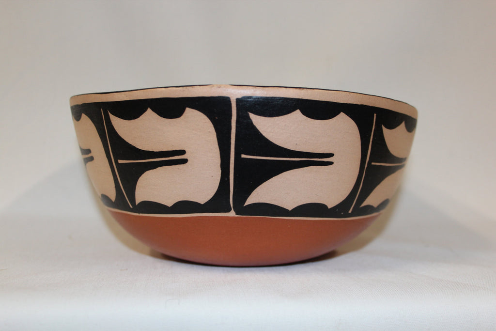 Southwest Pottery : Native American Santo Domingo Pottery Bowl, by AMTL ( Anna Marie Lovato) #140