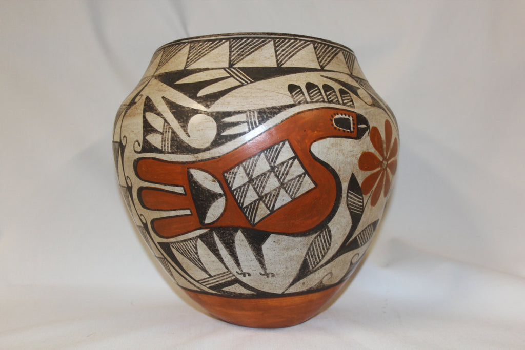Pottery Jar : Native Amerian Exquisite Acoma Pottery Jar #144