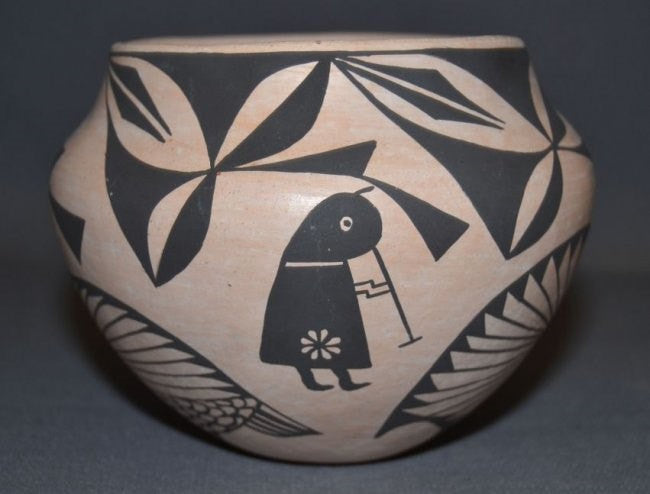 Pottery Jar : Excellent Native American Acoma Pottery Jar by Emma Chino #216