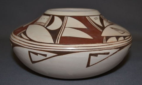 Hopi Pottery :  Very Nice Native American Hopi Pottery Jar by Grace Navasie #217