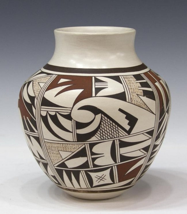 Hopi Pottery :  Beautiful Native American Hopi Pottery Bowl, by J. Navasie #232