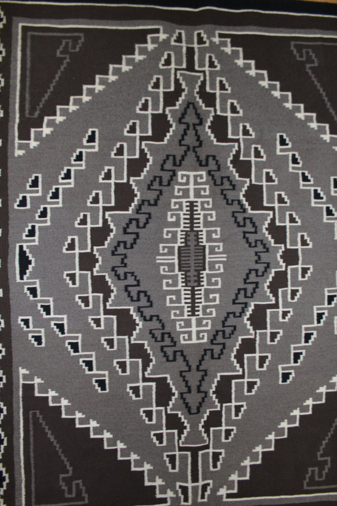 Navajo Rug : Native Rug, Navajo Two Gray Hills Weaving with Old Crystal Pattern by Veronic Kinsel #81