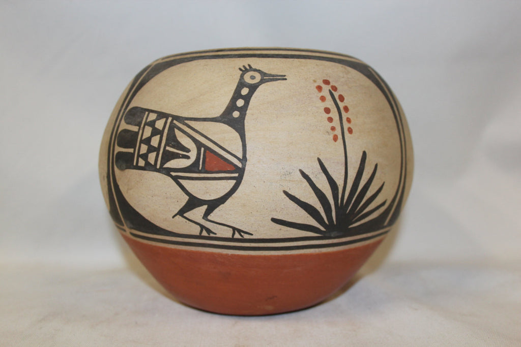 Pottery Bowl : Beautiful Santo Domingo Figural Polychrome Pottery Bowl by Robert Tenorio #260