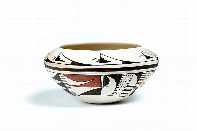 Pottery : Very Nice Hopi Polychrome Bowl signed by "Fawn"-Eunice Navasie #352