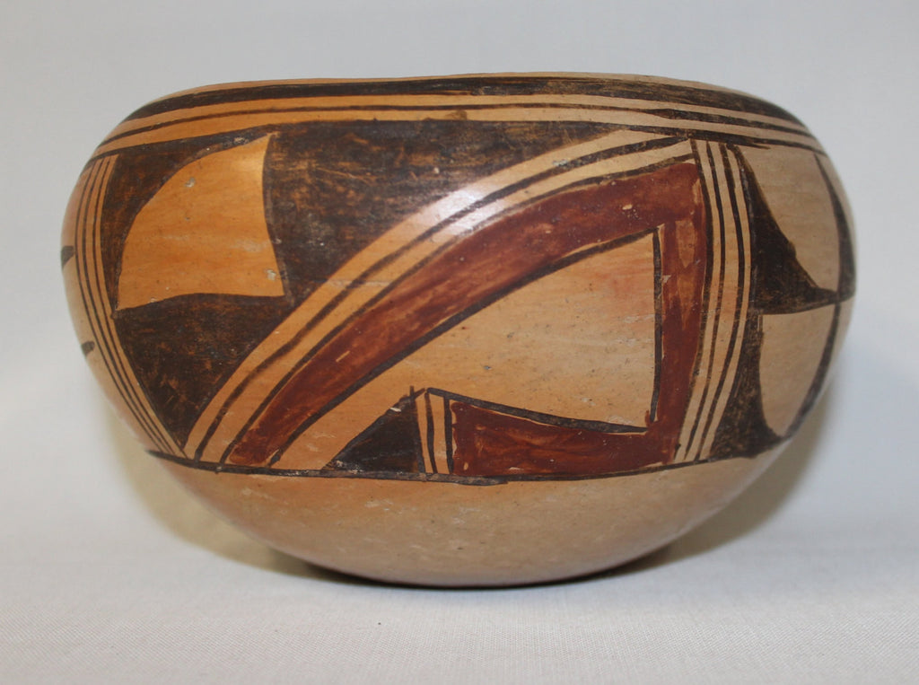 Pueblo Pottery : Traditional Designed Hopi Polychrome Bowl #51